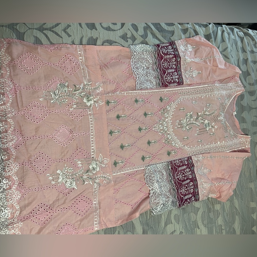 Embroidered Pink Kurta with Lace Details